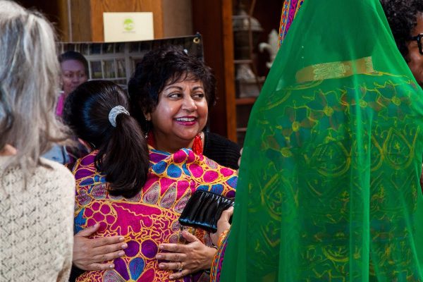 Rashmi Malhotra, mentor, greeting Manizha Wafiq