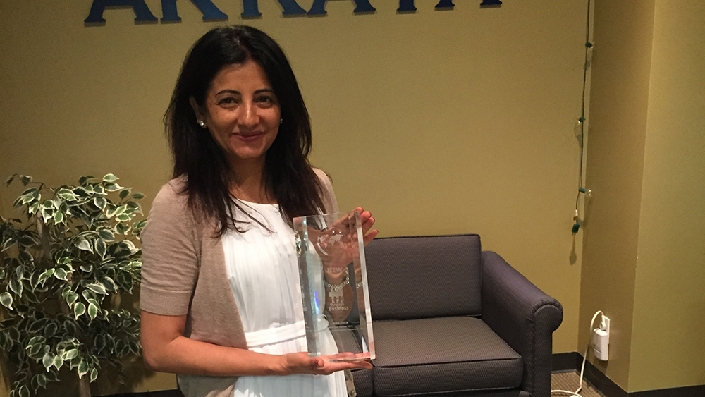 Mentorship Photo Slider Ratra, Sonu, AKRAYA, Mentor of the Year 2015